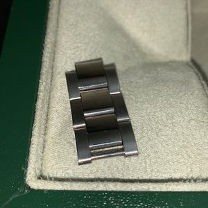 Extra Rolex links